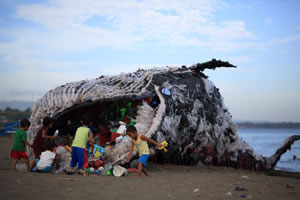 An art installation in Naic, Cavite by environmental group Greenpeace Philippines. Photograph &copy; Greenpeace